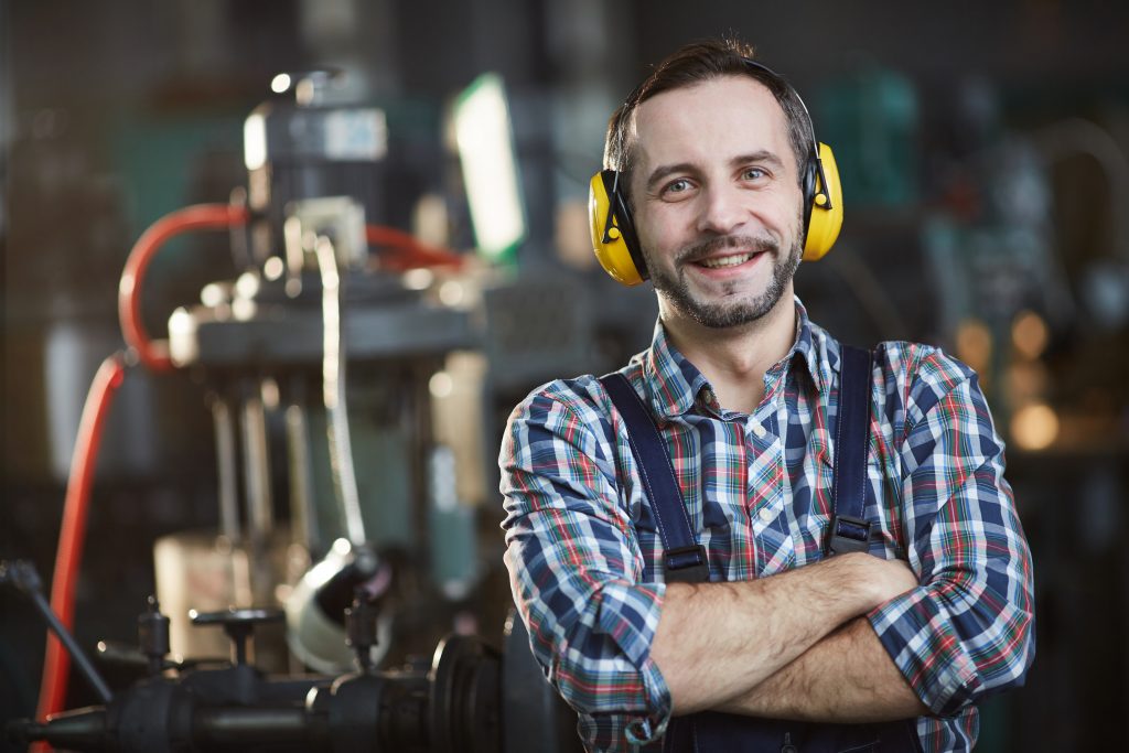 Nutzen Sie den richtigen Gehörschutz an Ihrem Arbeitsplatz.